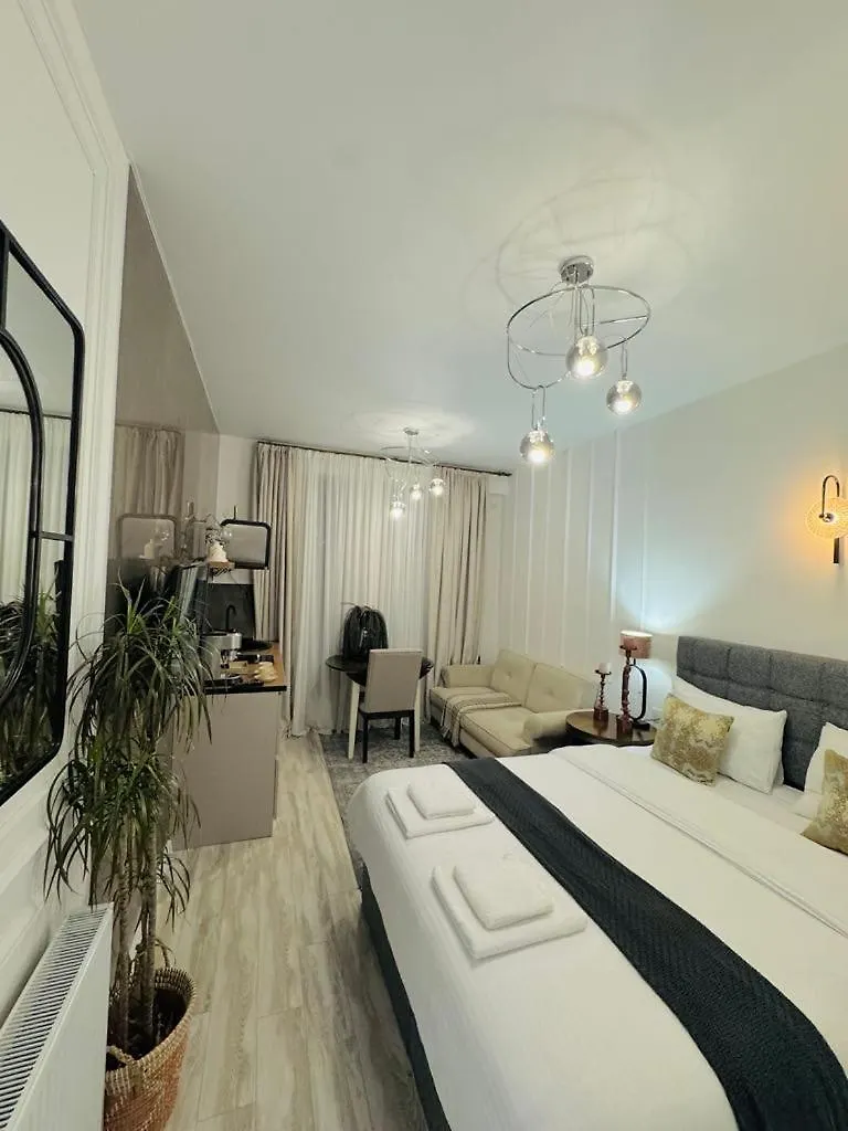 Cozy 1-Bedroom Apartament In Saburtalo Tbilisi 0*,  Georgien